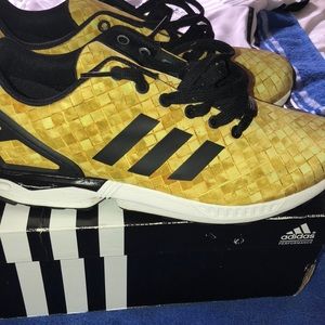 Adidas flux shoes
